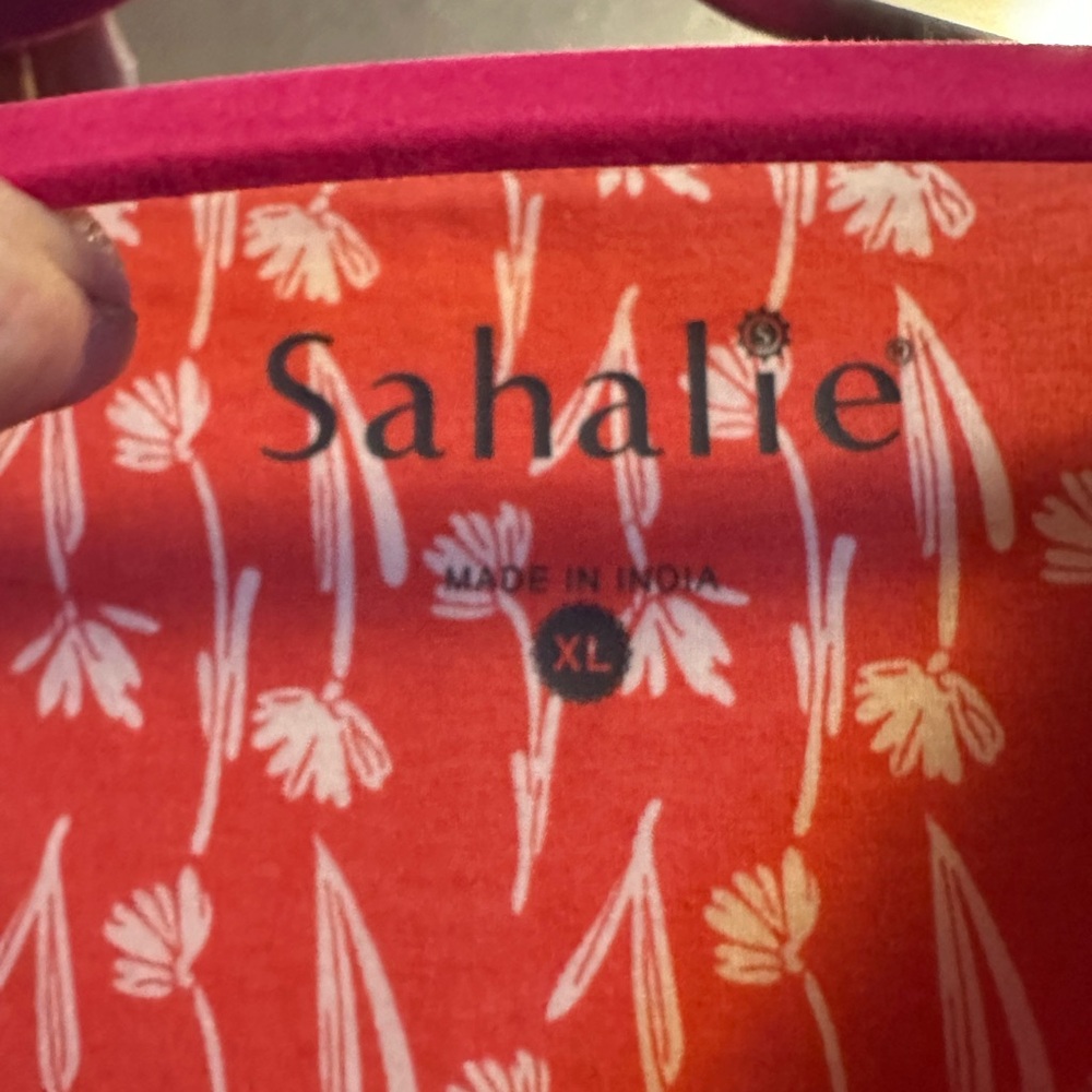 Sahalie Red Floral midi dress